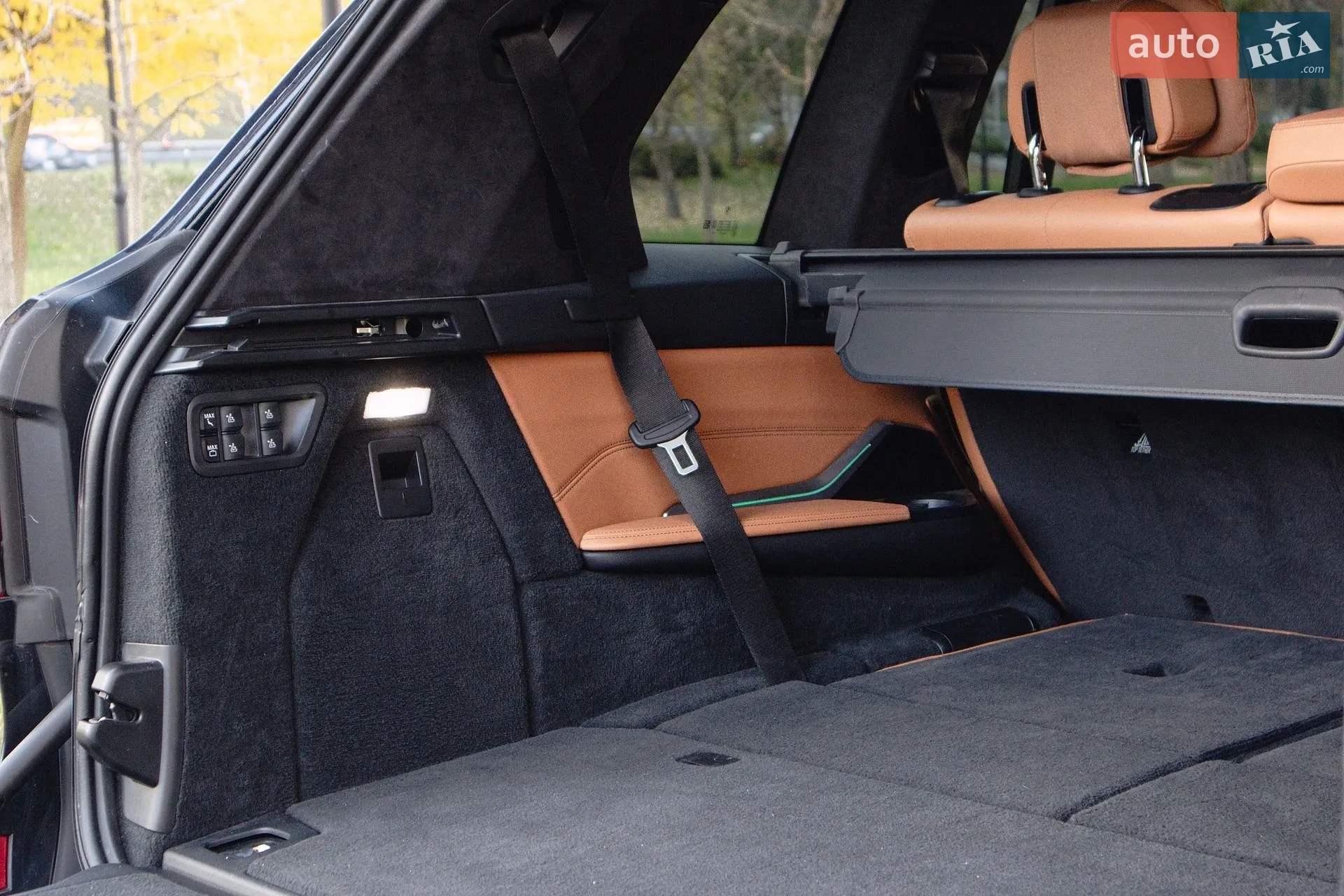 2021 BMW X7 - мініатюра 12