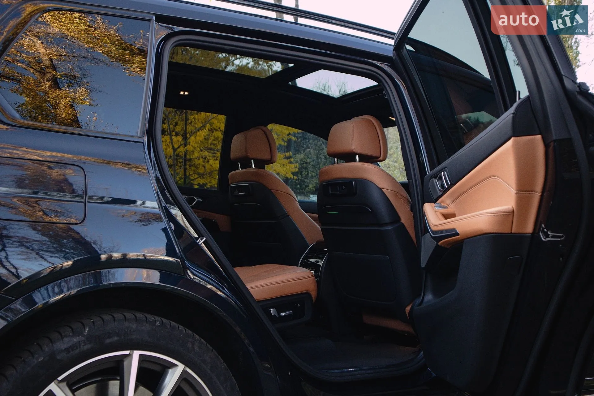 2021 BMW X7 - мініатюра 47
