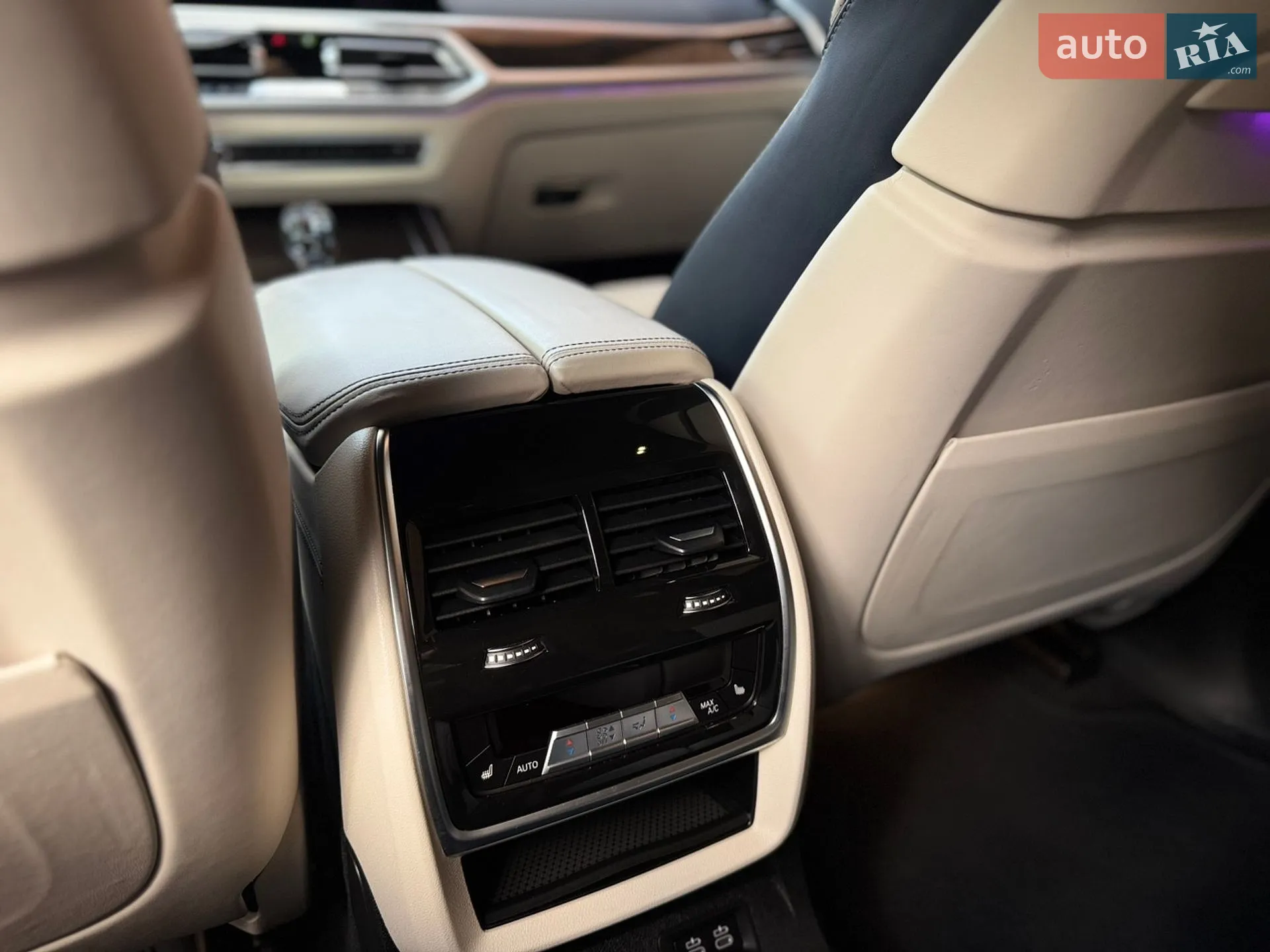 2021 BMW X7 - мініатюра 35