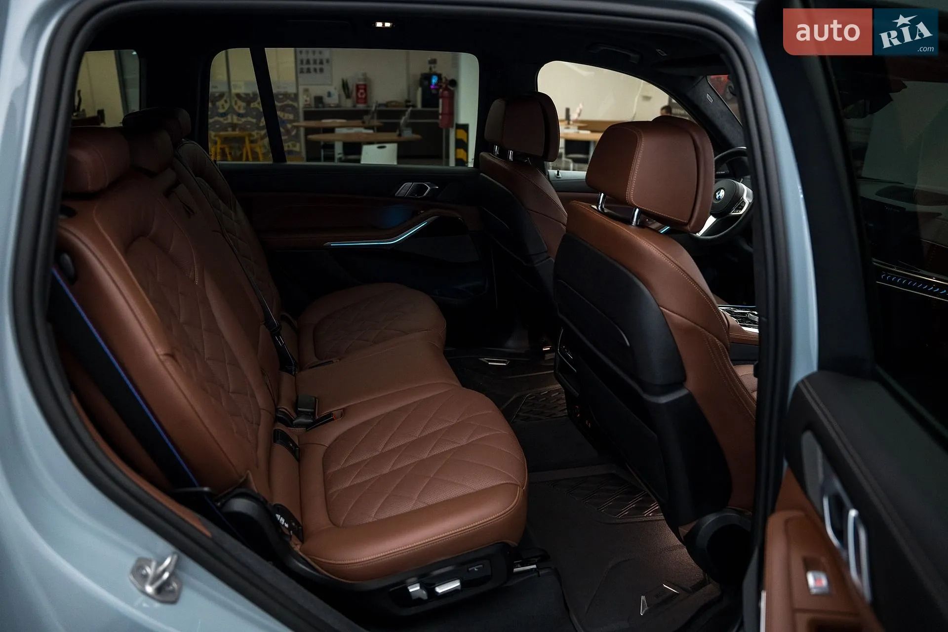 2024 BMW X7 - мініатюра 53
