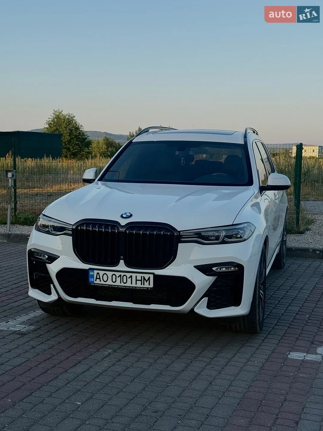 2021 BMW X7 - мініатюра 17
