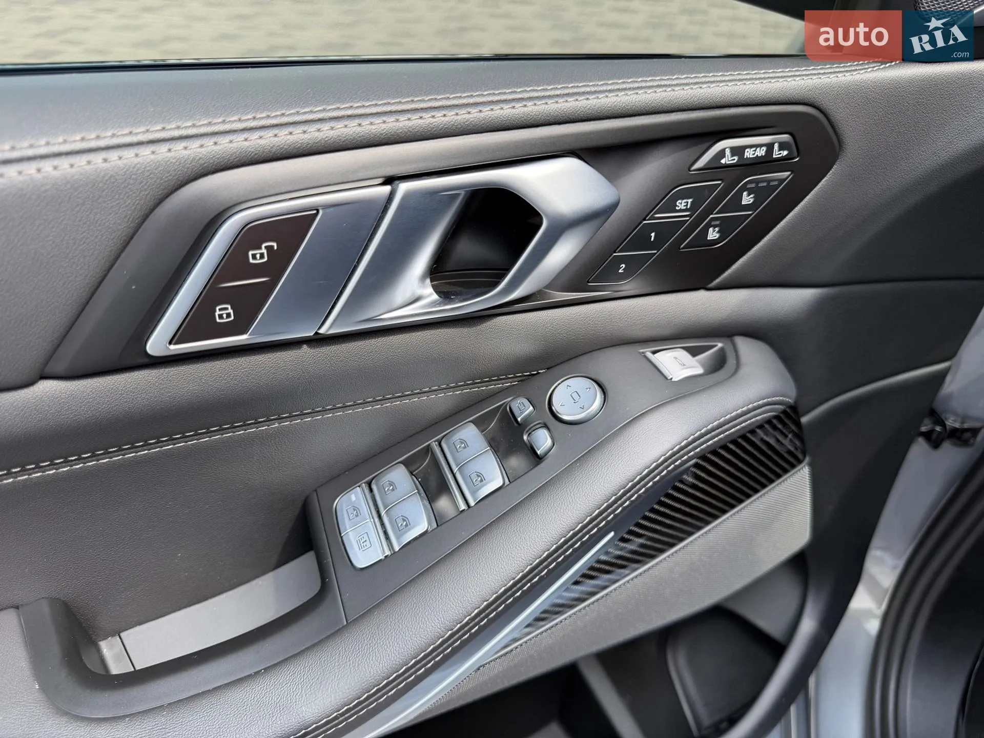 2023 BMW X7 - мініатюра 12