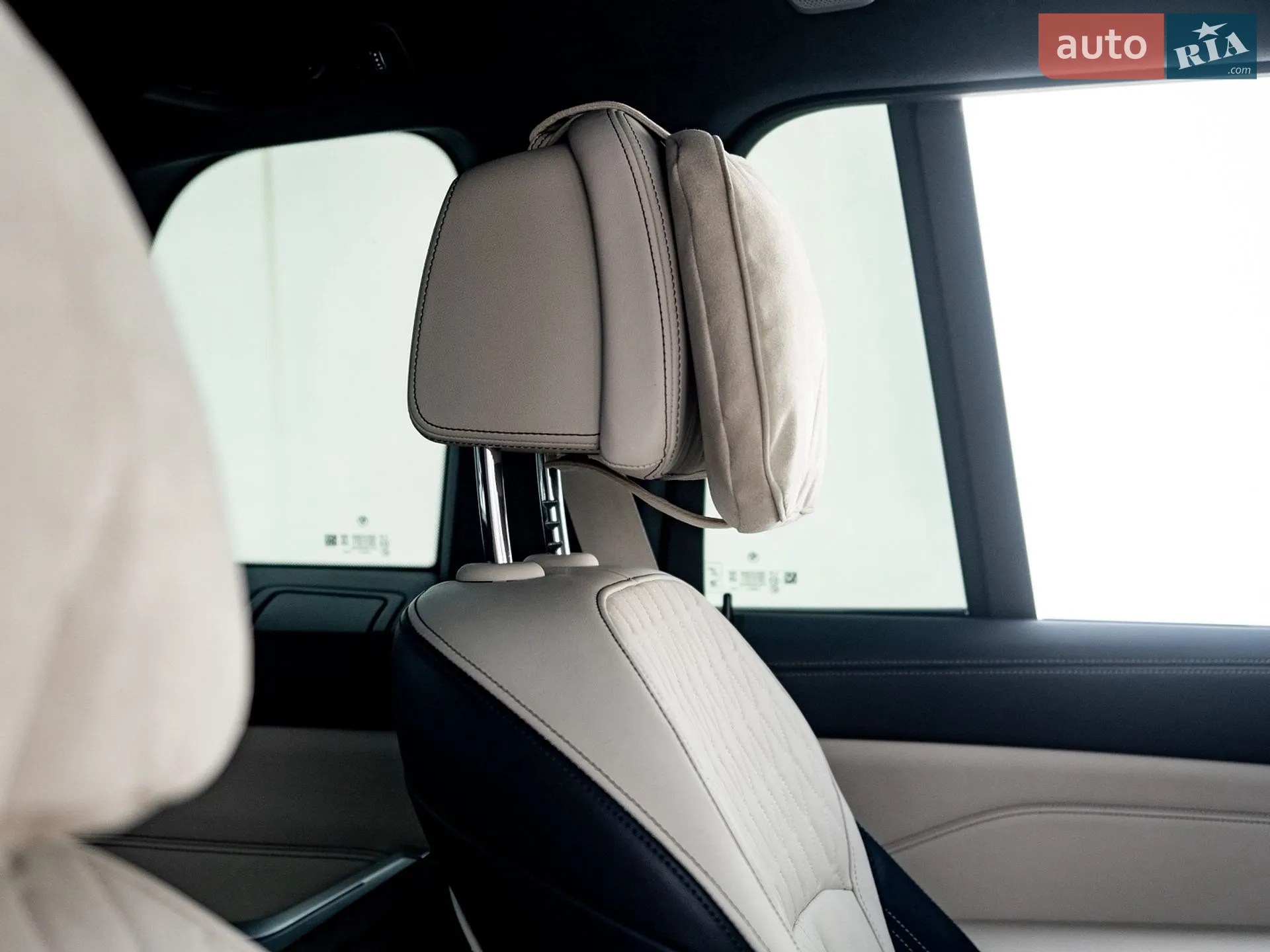 2019 BMW X7 - мініатюра 48