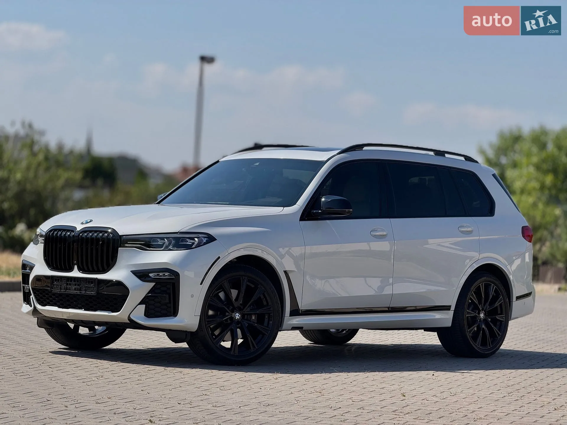 2022 BMW X7 - мініатюра 3