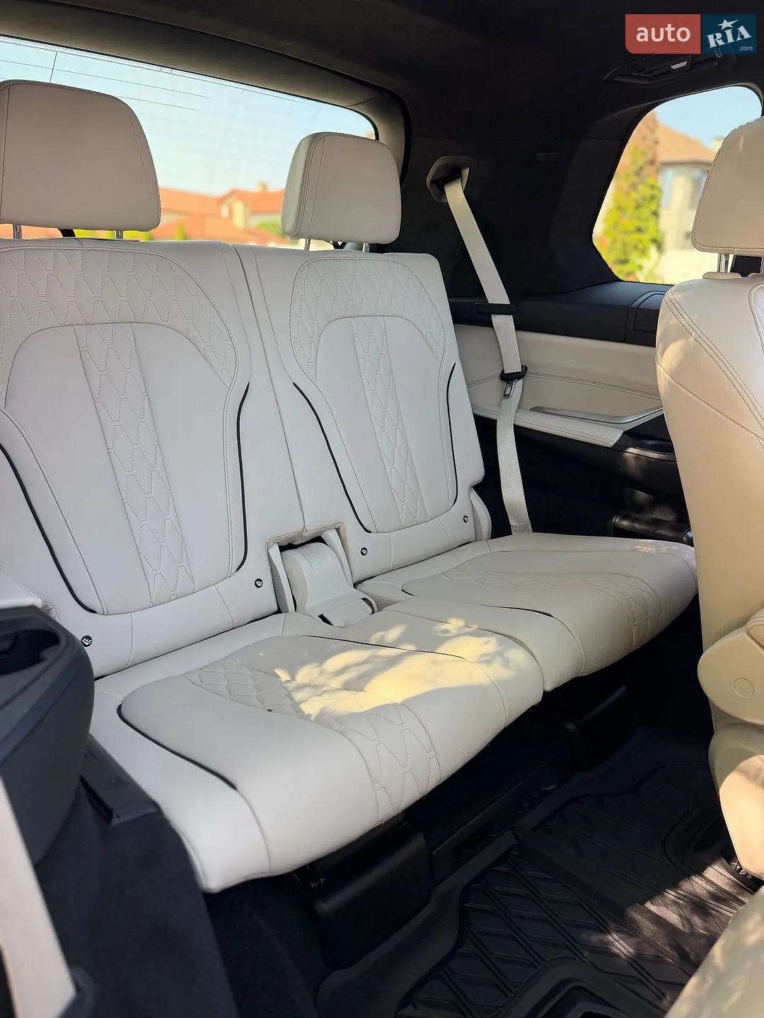2022 BMW X7 - мініатюра 36