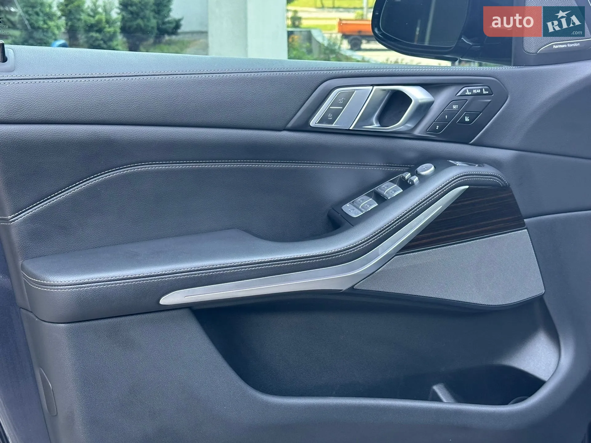 2019 BMW X7 - мініатюра 18