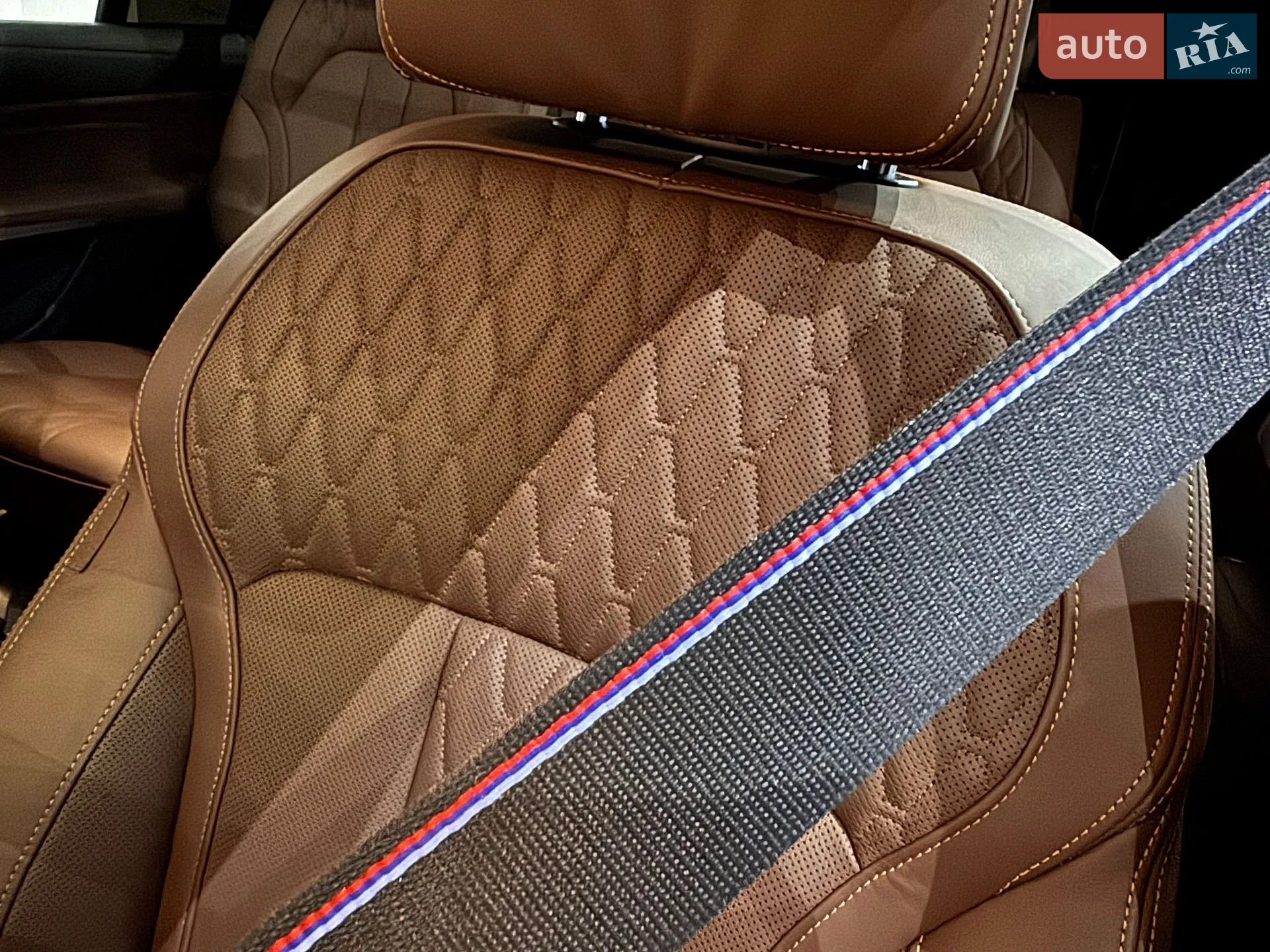 2023 BMW X7 - мініатюра 75