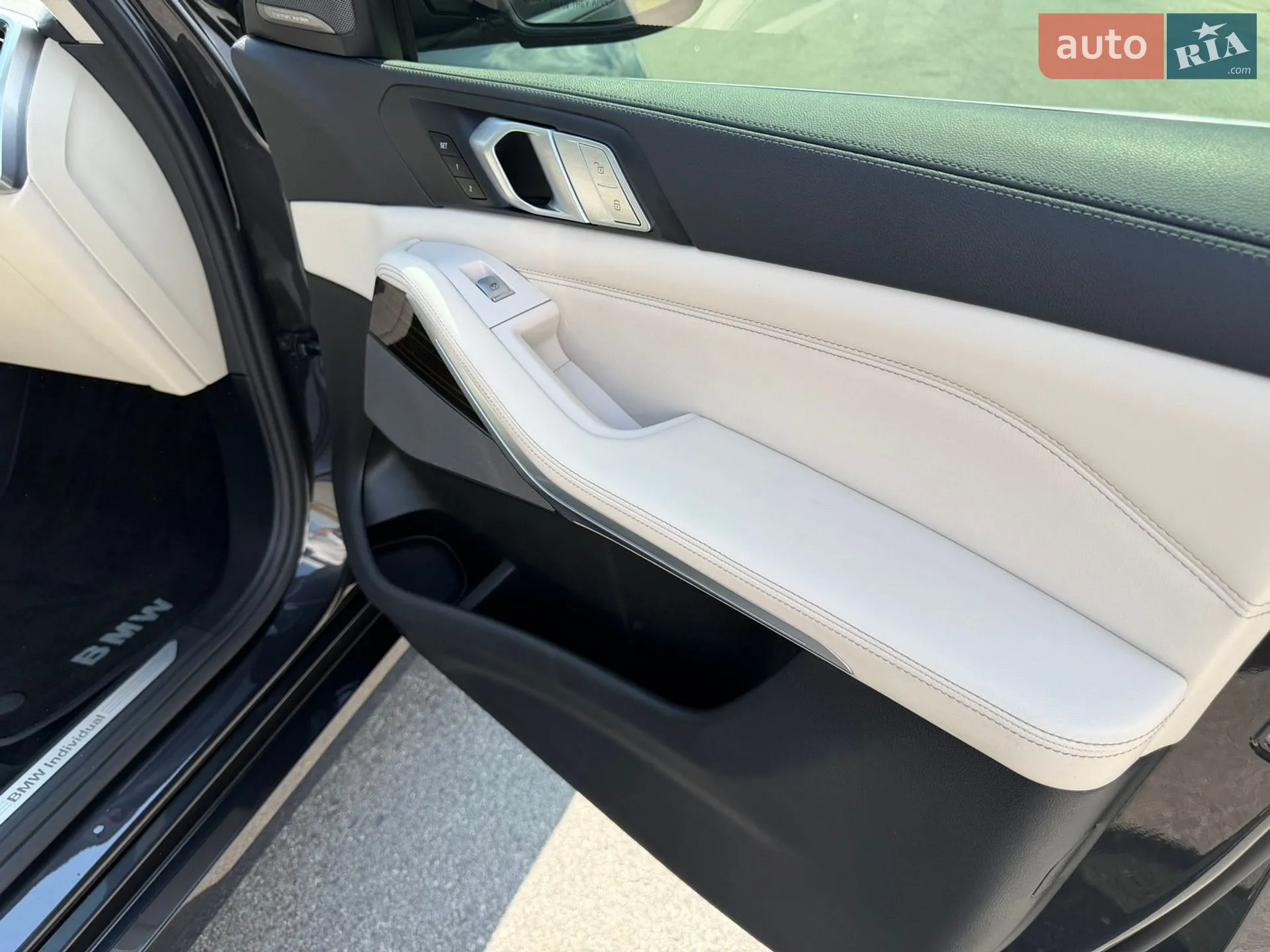 2020 BMW X7 - мініатюра 21
