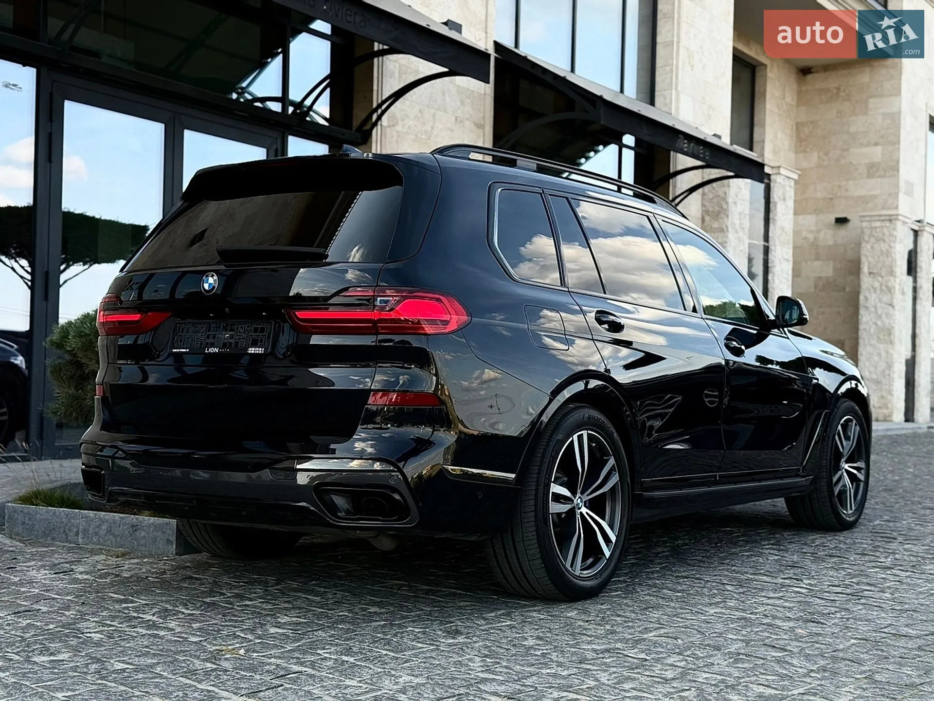 2020 BMW X7 - мініатюра 21