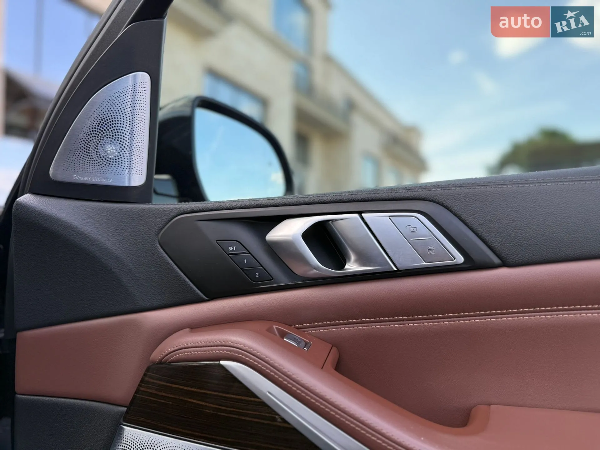 2020 BMW X7 - мініатюра 76