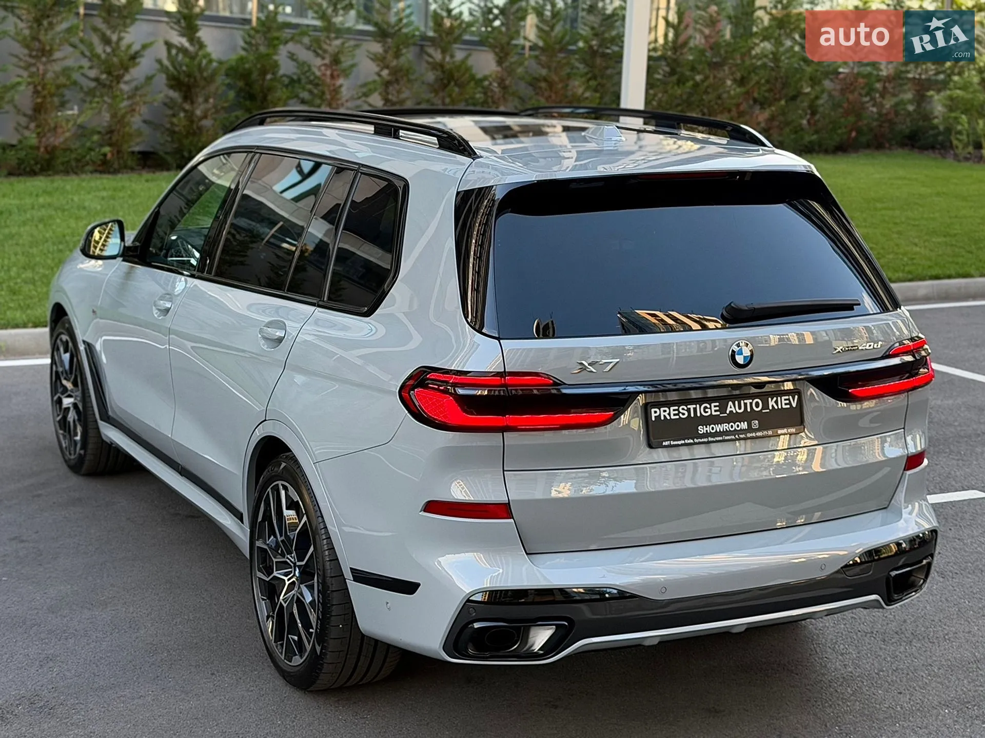 2025 BMW X7 - мініатюра 24