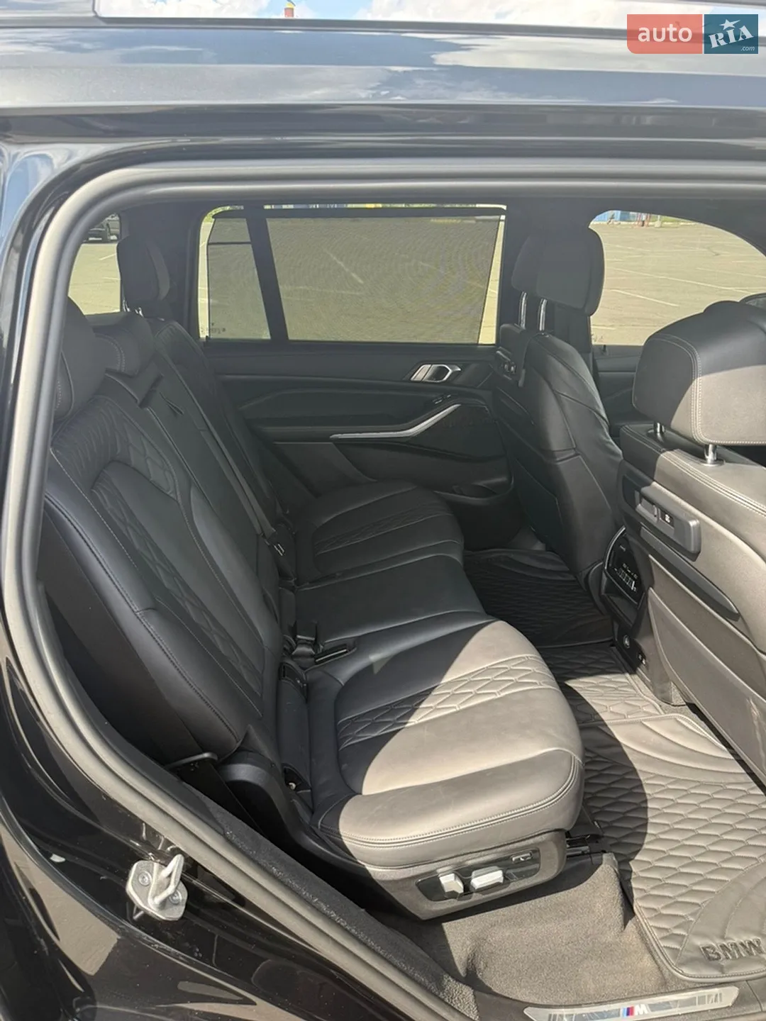 2021 BMW X7 - мініатюра 8