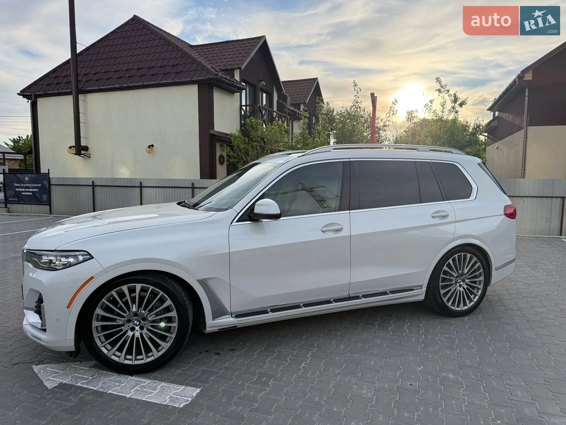 2019 BMW X7 - мініатюра 10