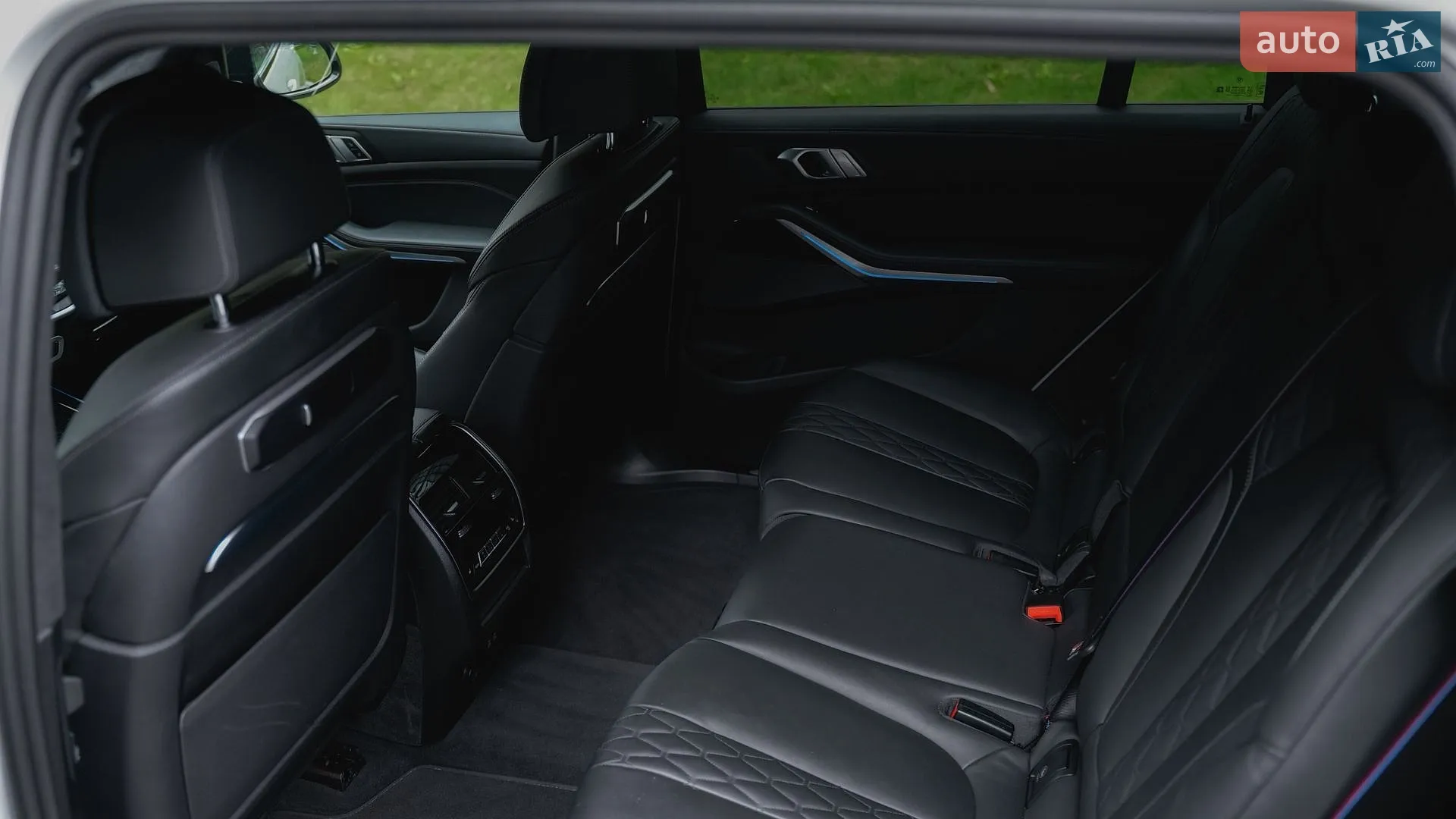 2023 BMW X7 - мініатюра 10