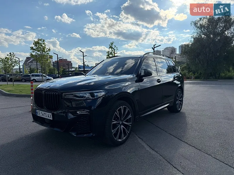 BMW X7