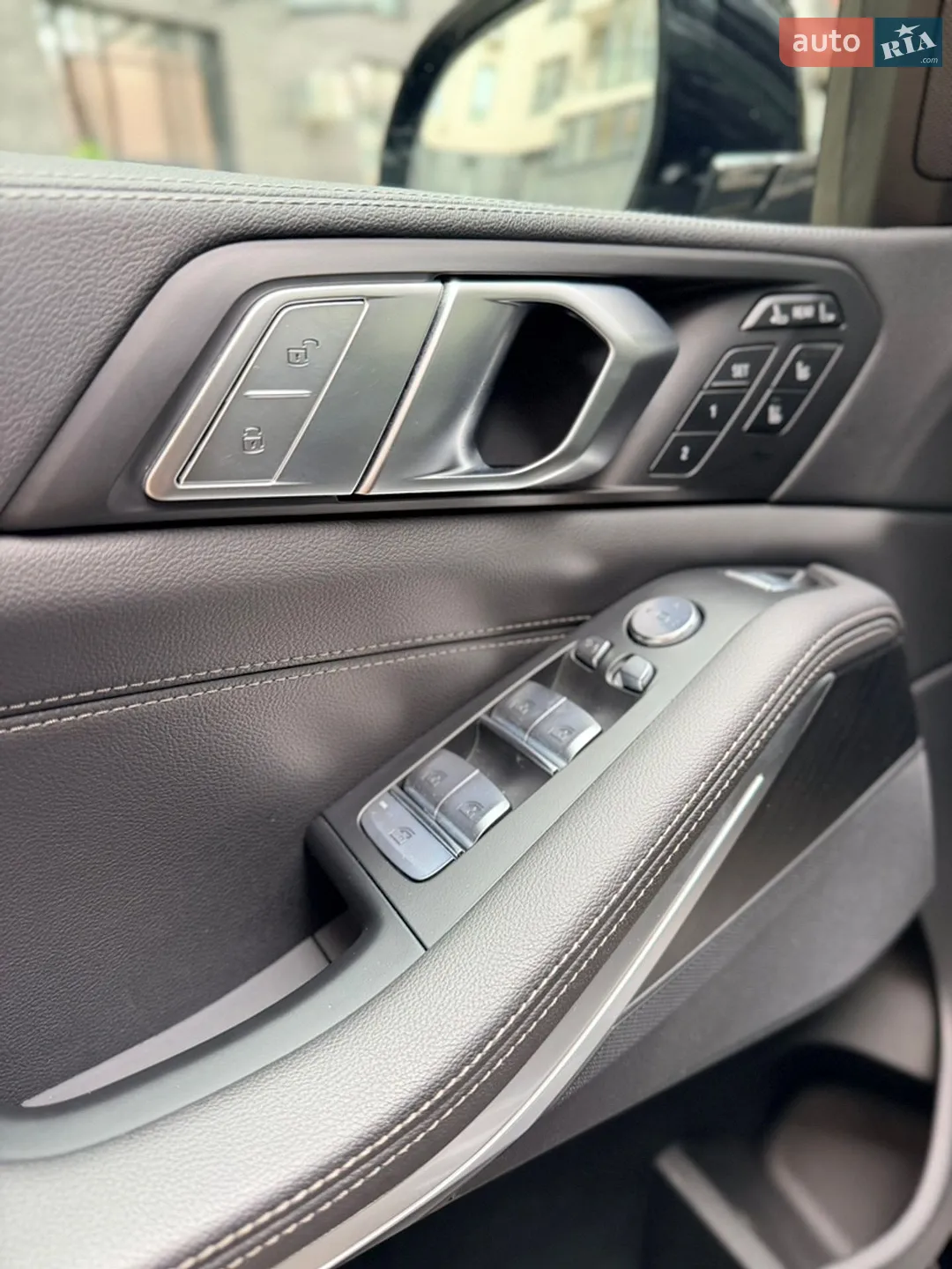 2022 BMW X7 - мініатюра 12
