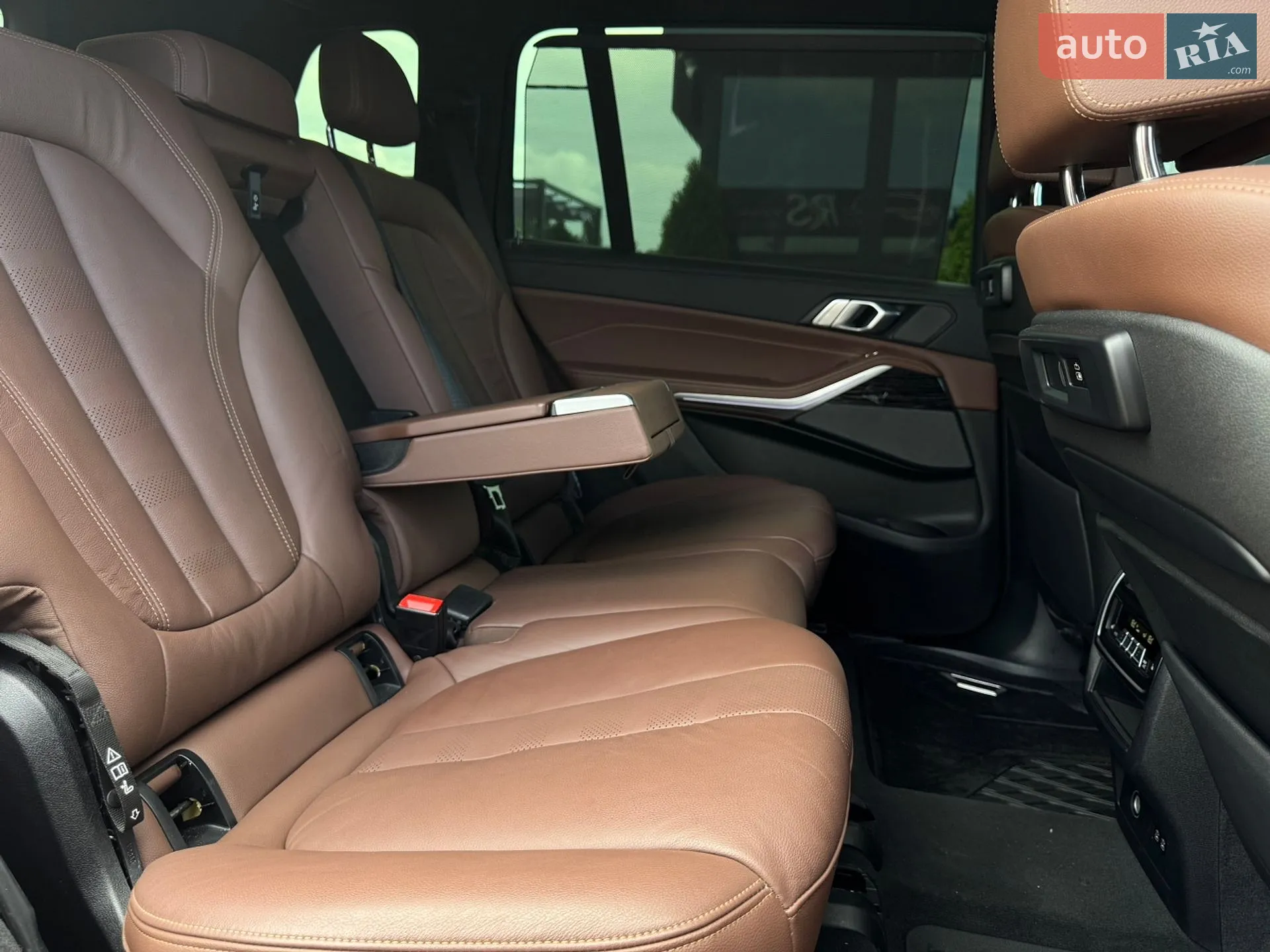 2022 BMW X7 - мініатюра 46