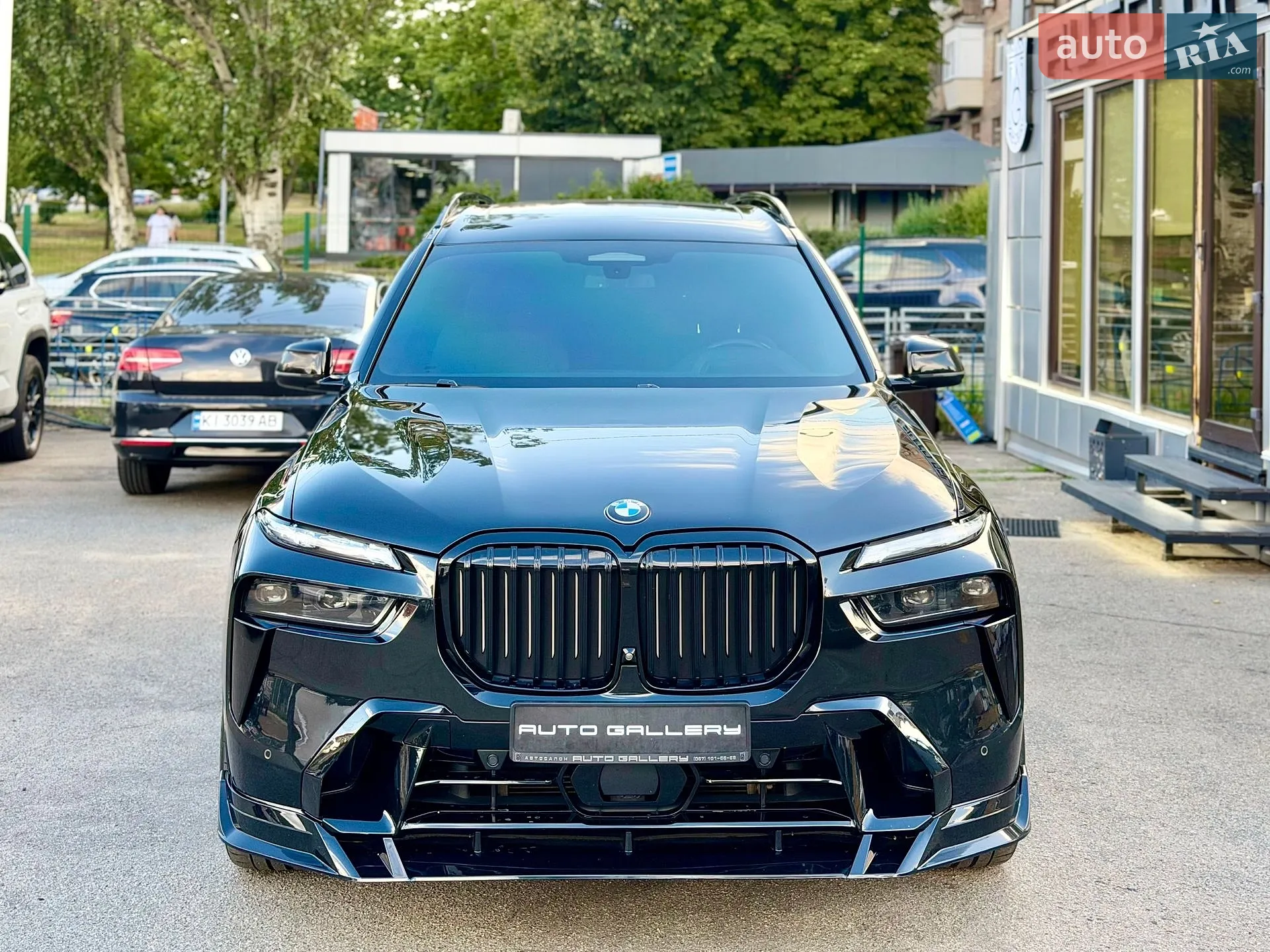 2020 BMW X7 - мініатюра 2