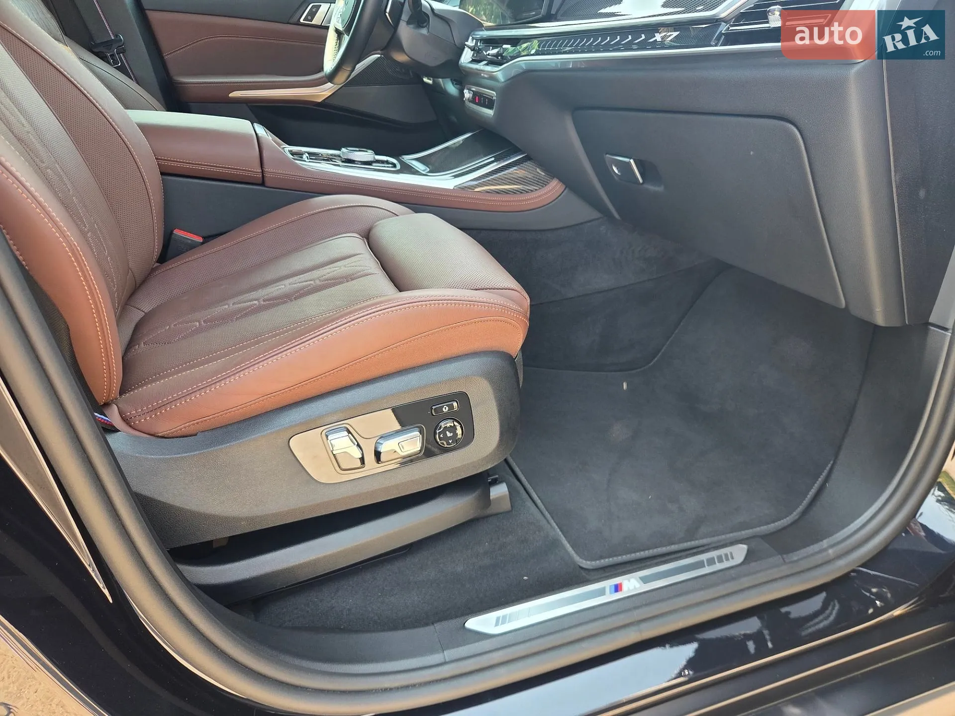 2024 BMW X7 - мініатюра 24