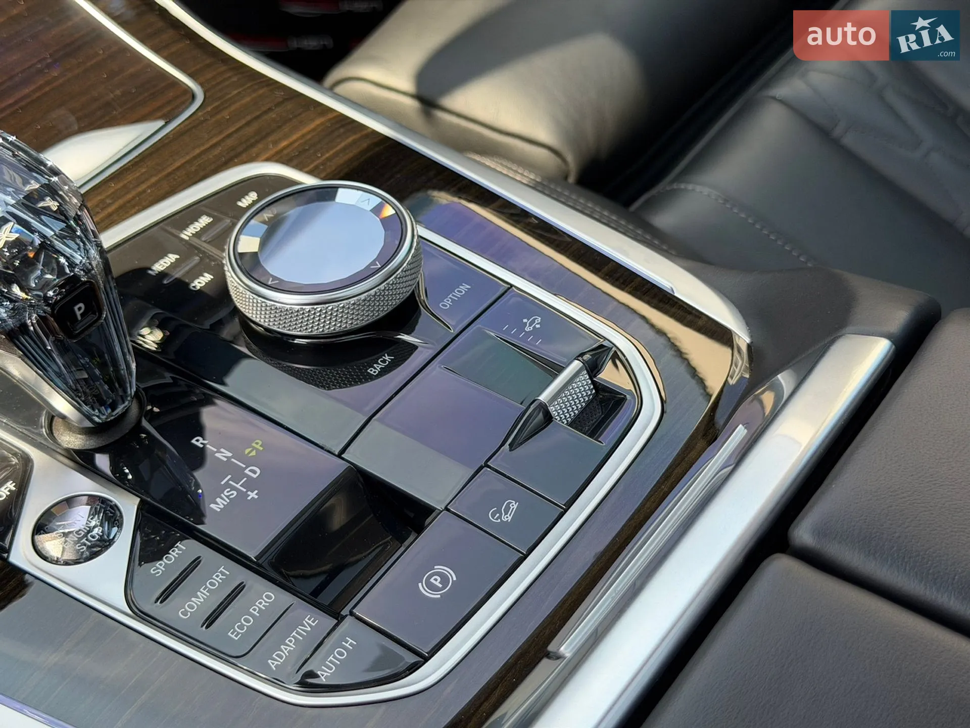 2020 BMW X7 - мініатюра 31