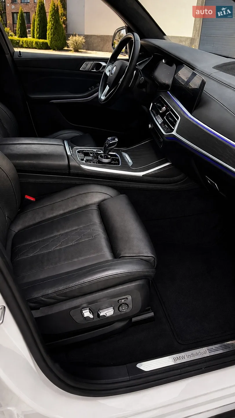 2020 BMW X7 - мініатюра 28