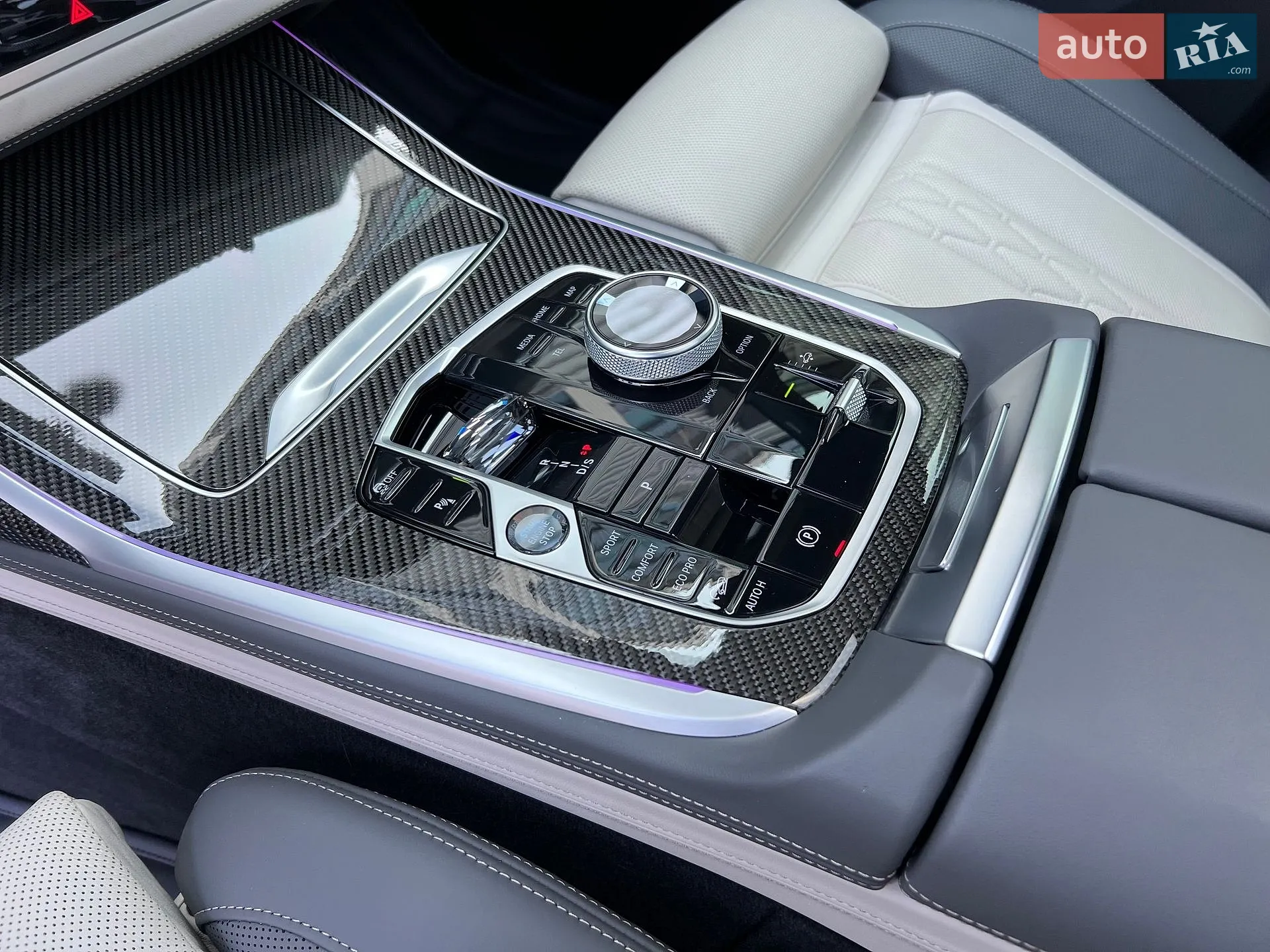 2025 BMW X7 - мініатюра 20