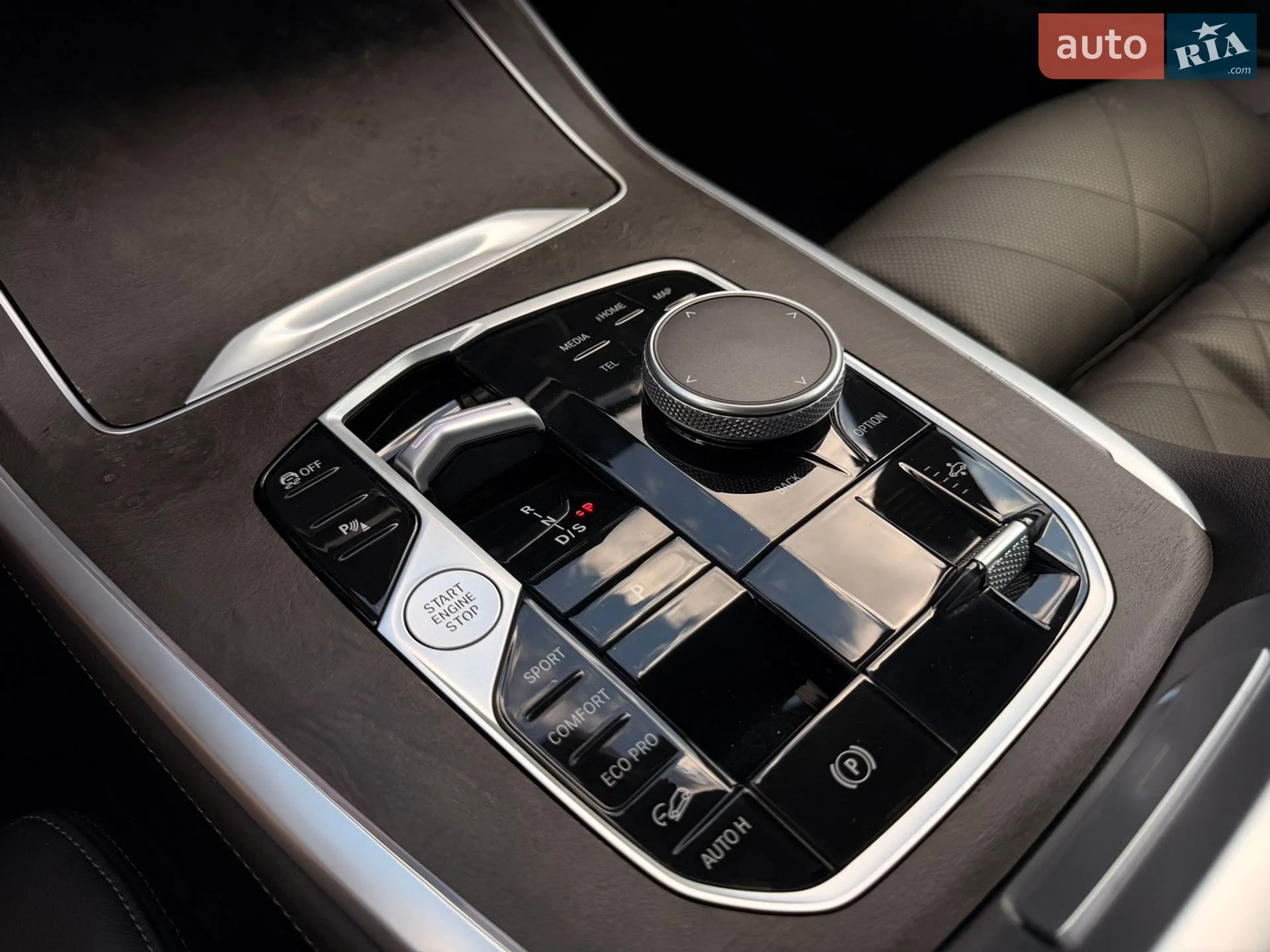 2022 BMW X7 - мініатюра 39