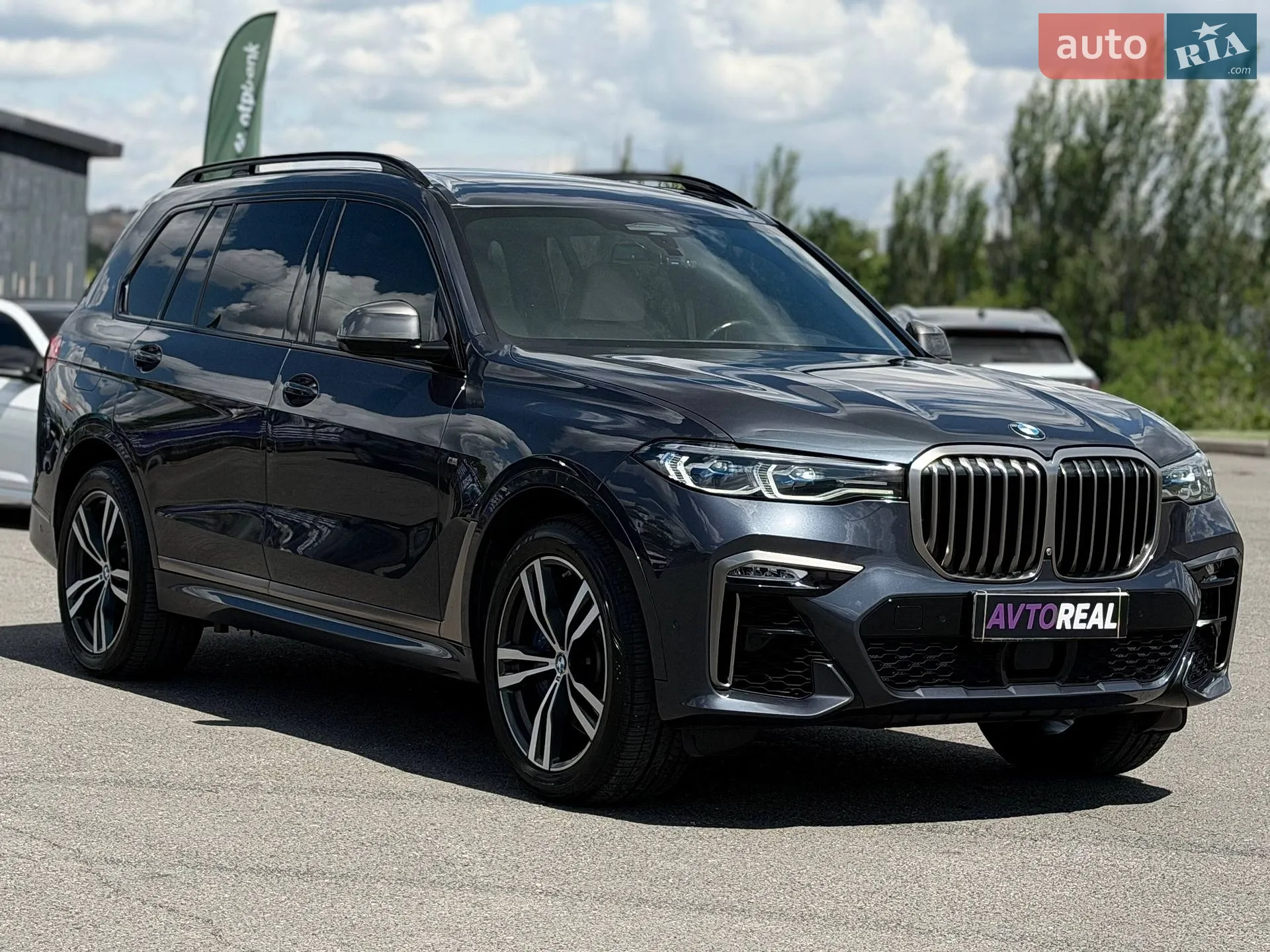2021 BMW X7 - мініатюра 16