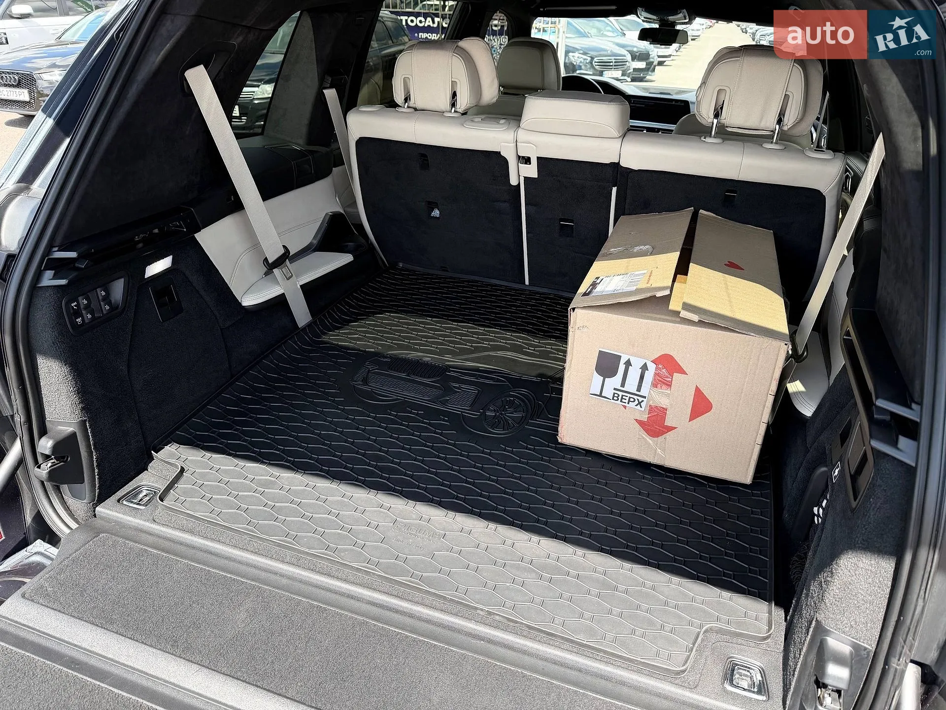 2021 BMW X7 - мініатюра 43
