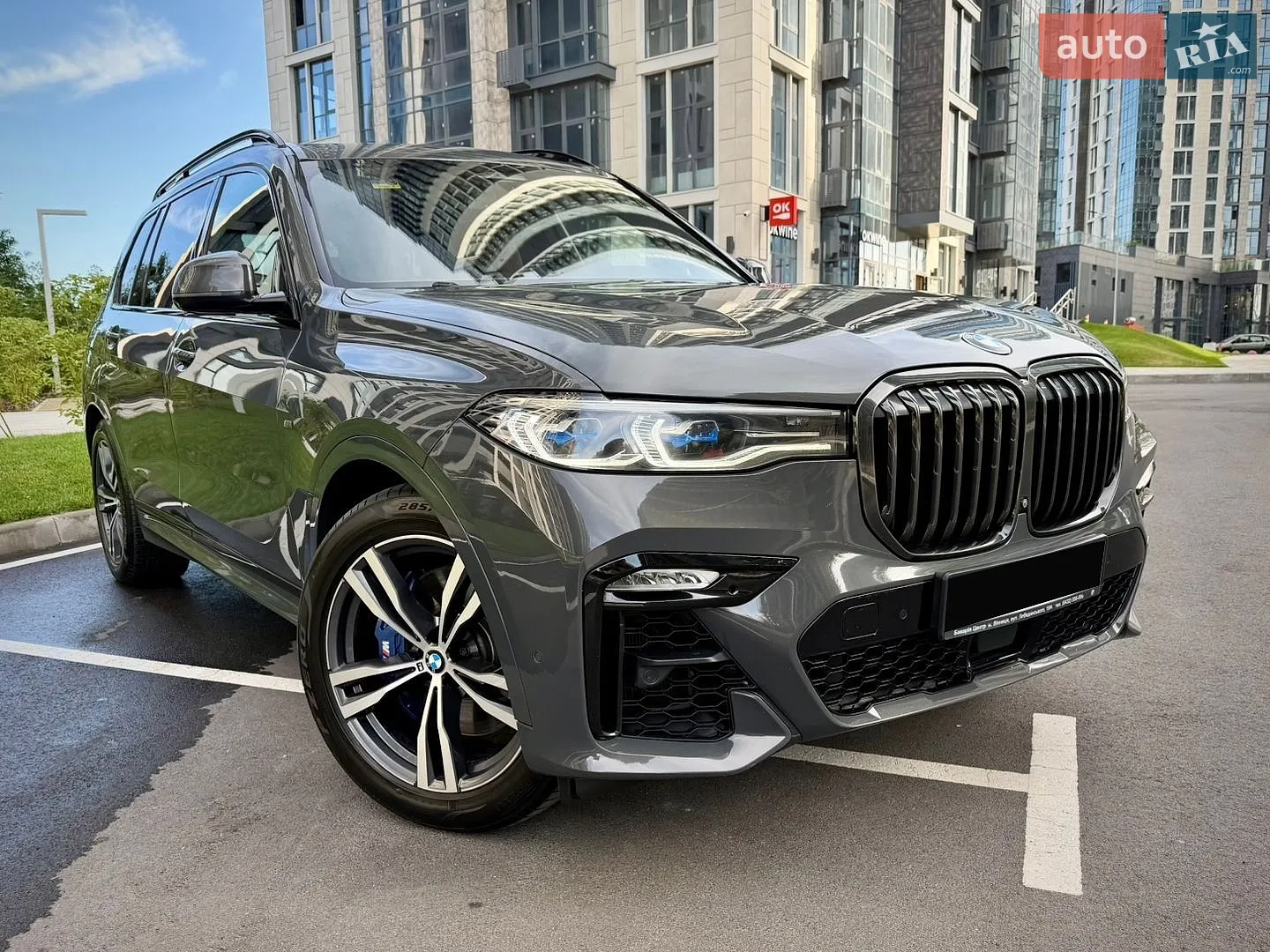 2022 BMW X7 - мініатюра 8