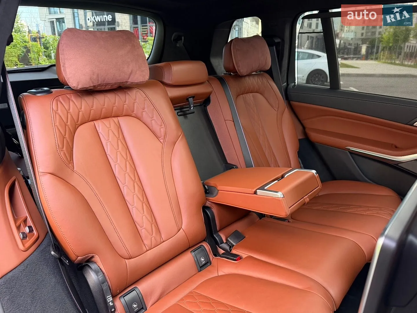 2022 BMW X7 - мініатюра 27