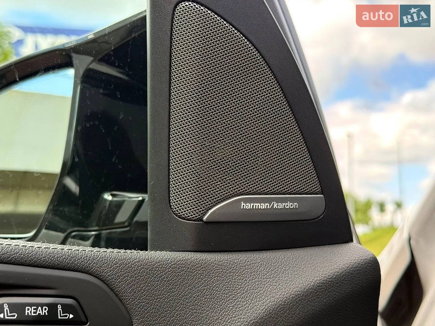2022 BMW X7 - мініатюра 17
