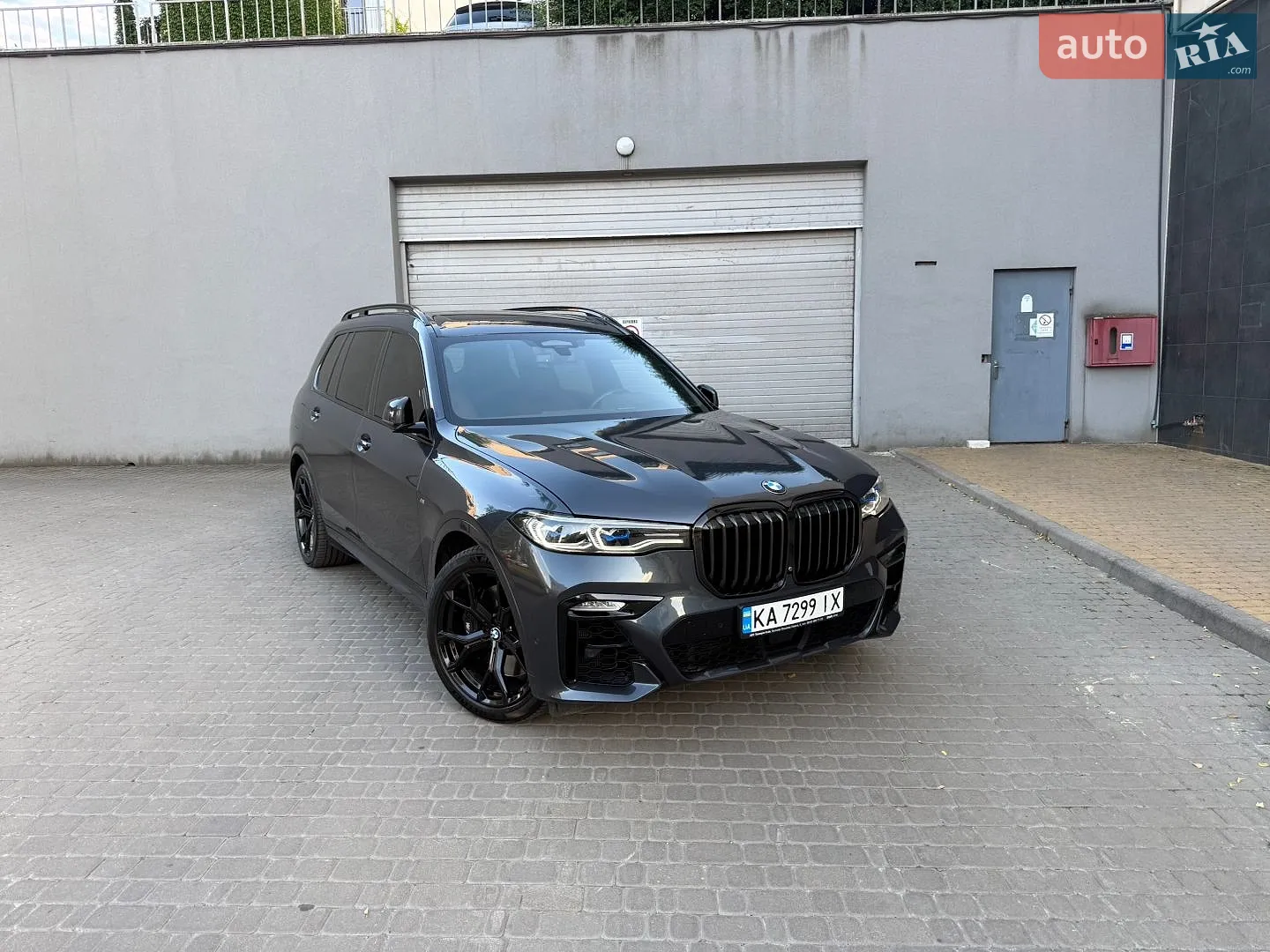 2022 BMW X7 - мініатюра 3