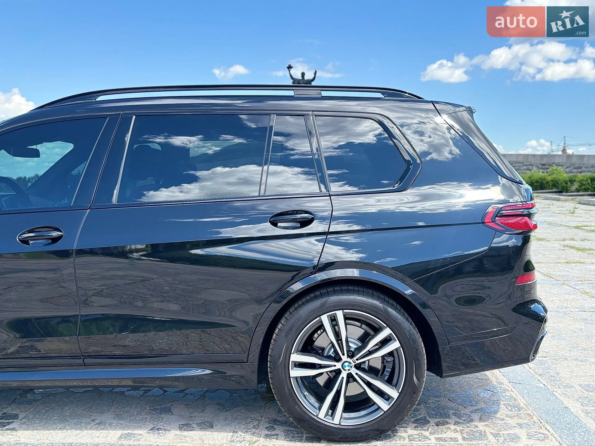 2023 BMW X7 - мініатюра 3