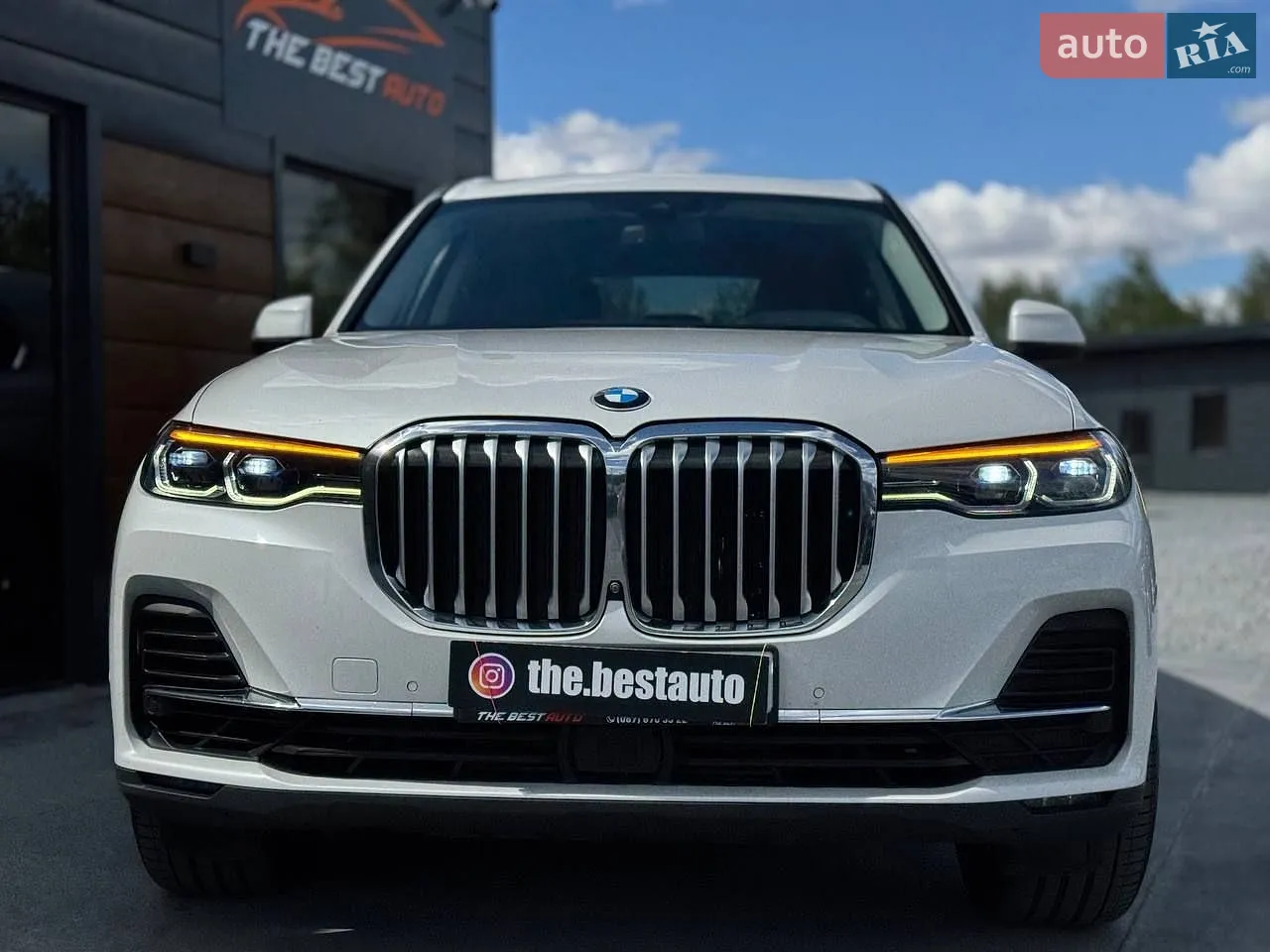 2020 BMW X7 - мініатюра 12