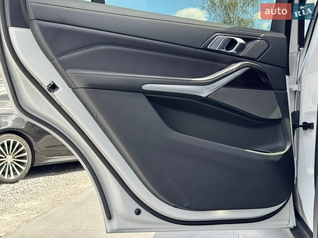 2020 BMW X7 - мініатюра 64