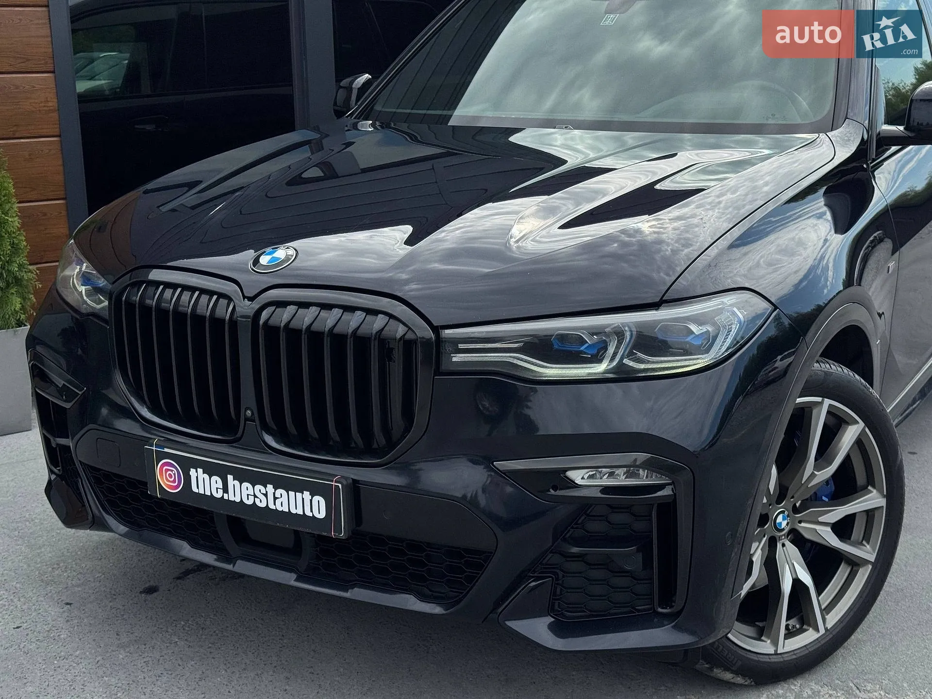 2020 BMW X7 - мініатюра 2