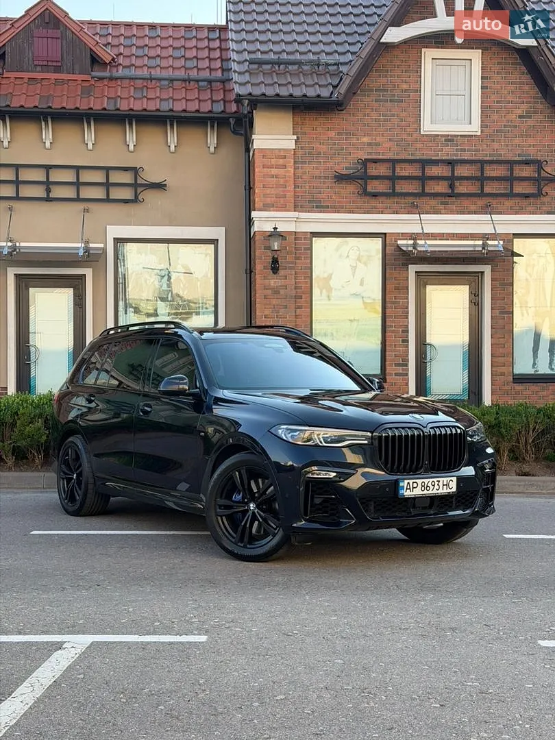 2020 BMW X7 - фото 1