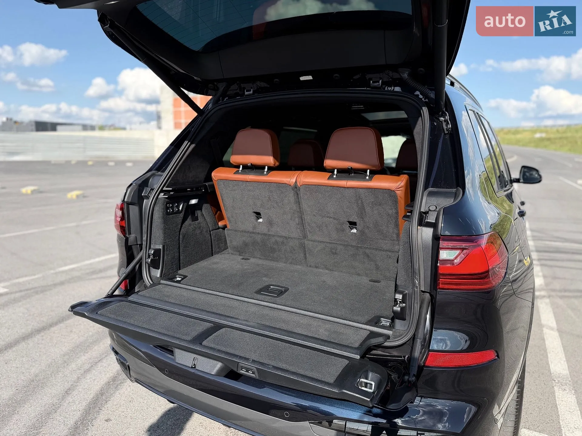 2020 BMW X7 - мініатюра 39