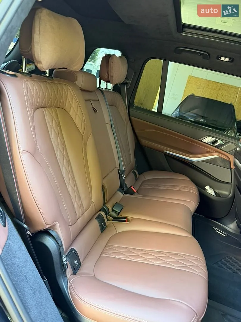 2023 BMW X7 - мініатюра 39