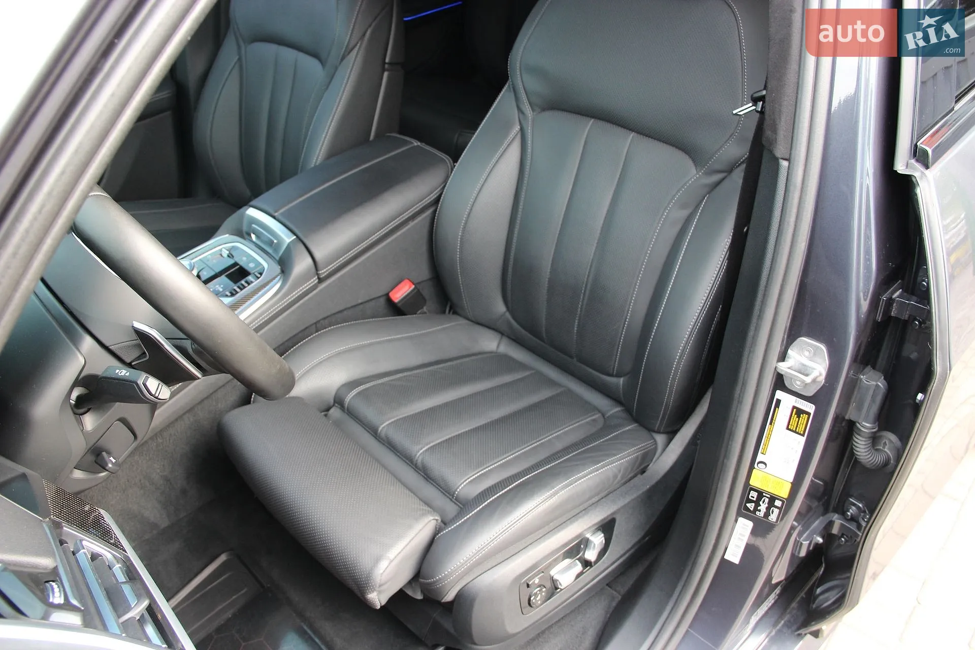 2019 BMW X7 - мініатюра 26