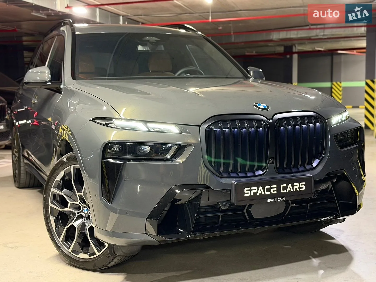 2025 BMW X7 - мініатюра 3