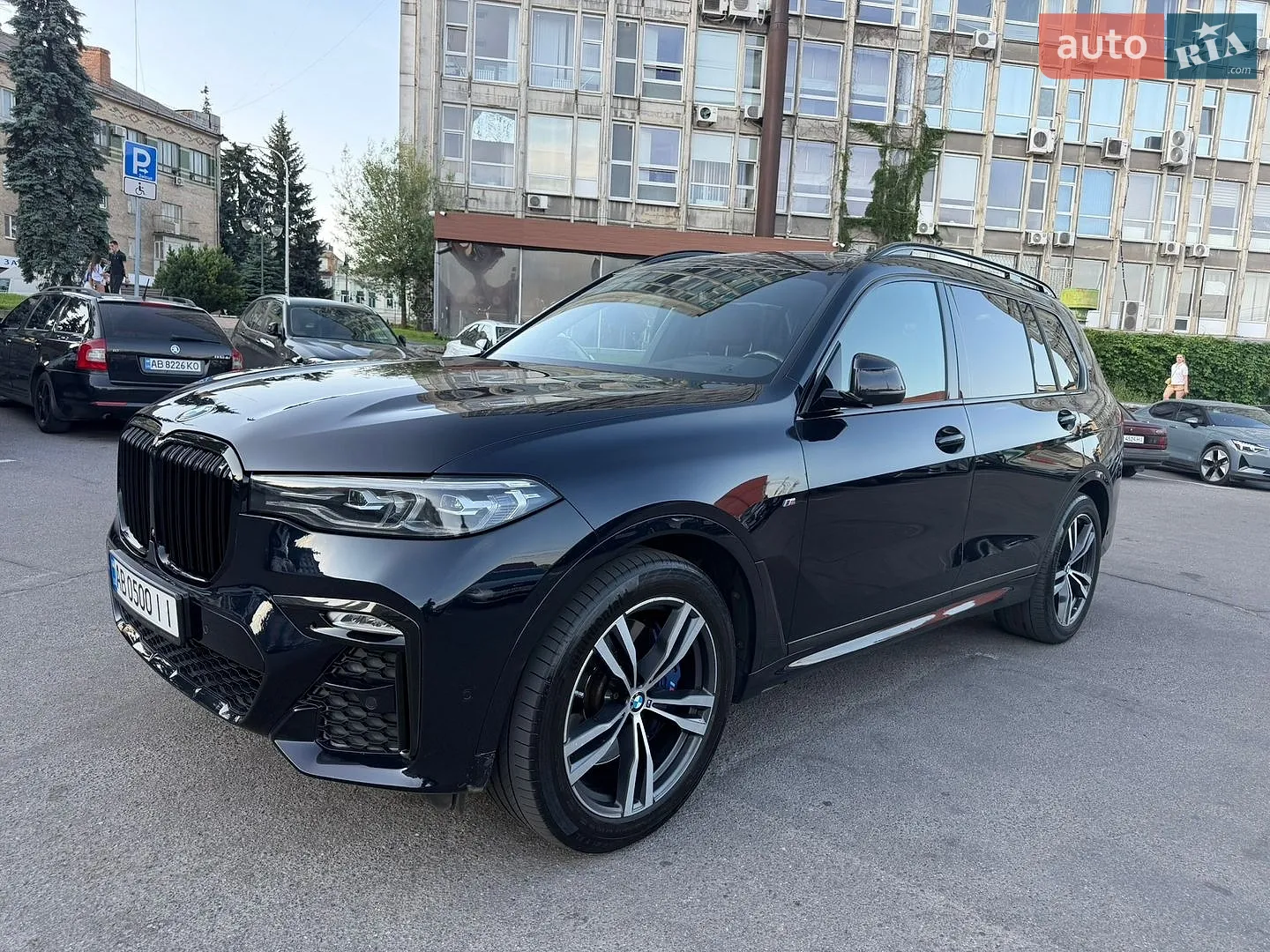 2020 BMW X7 - мініатюра 17