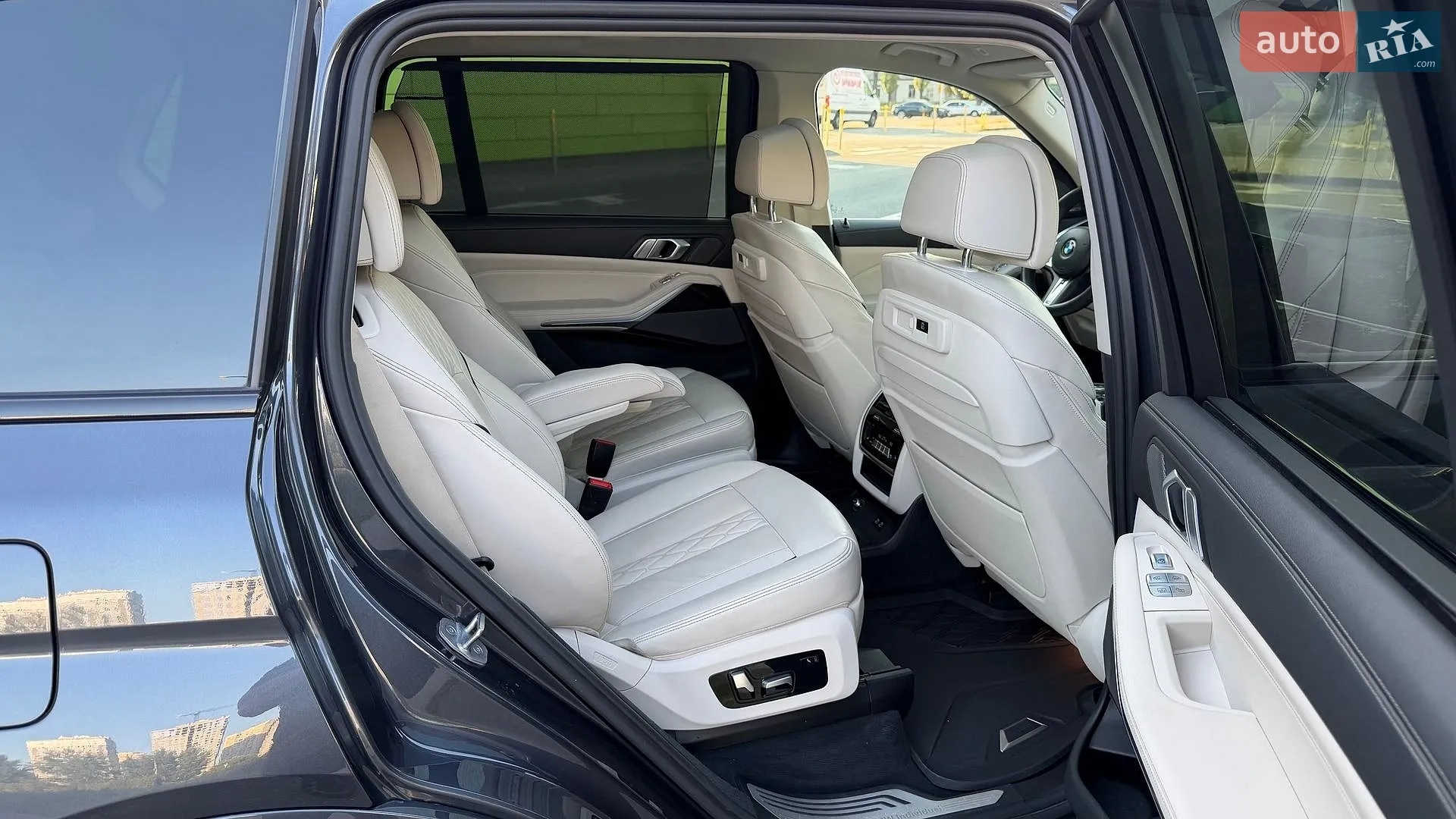 2019 BMW X7 - мініатюра 35