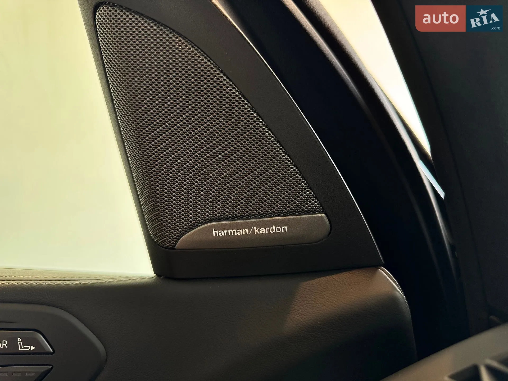 2025 BMW X7 - мініатюра 32