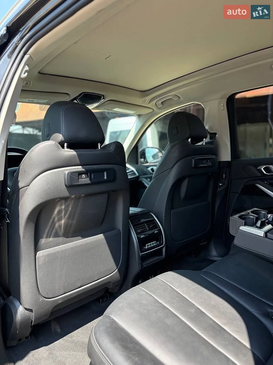 2021 BMW X7 - мініатюра 27