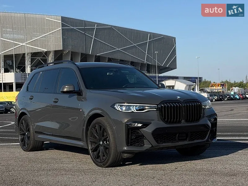 BMW X7