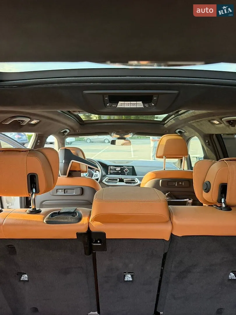 2022 BMW X7 - мініатюра 17