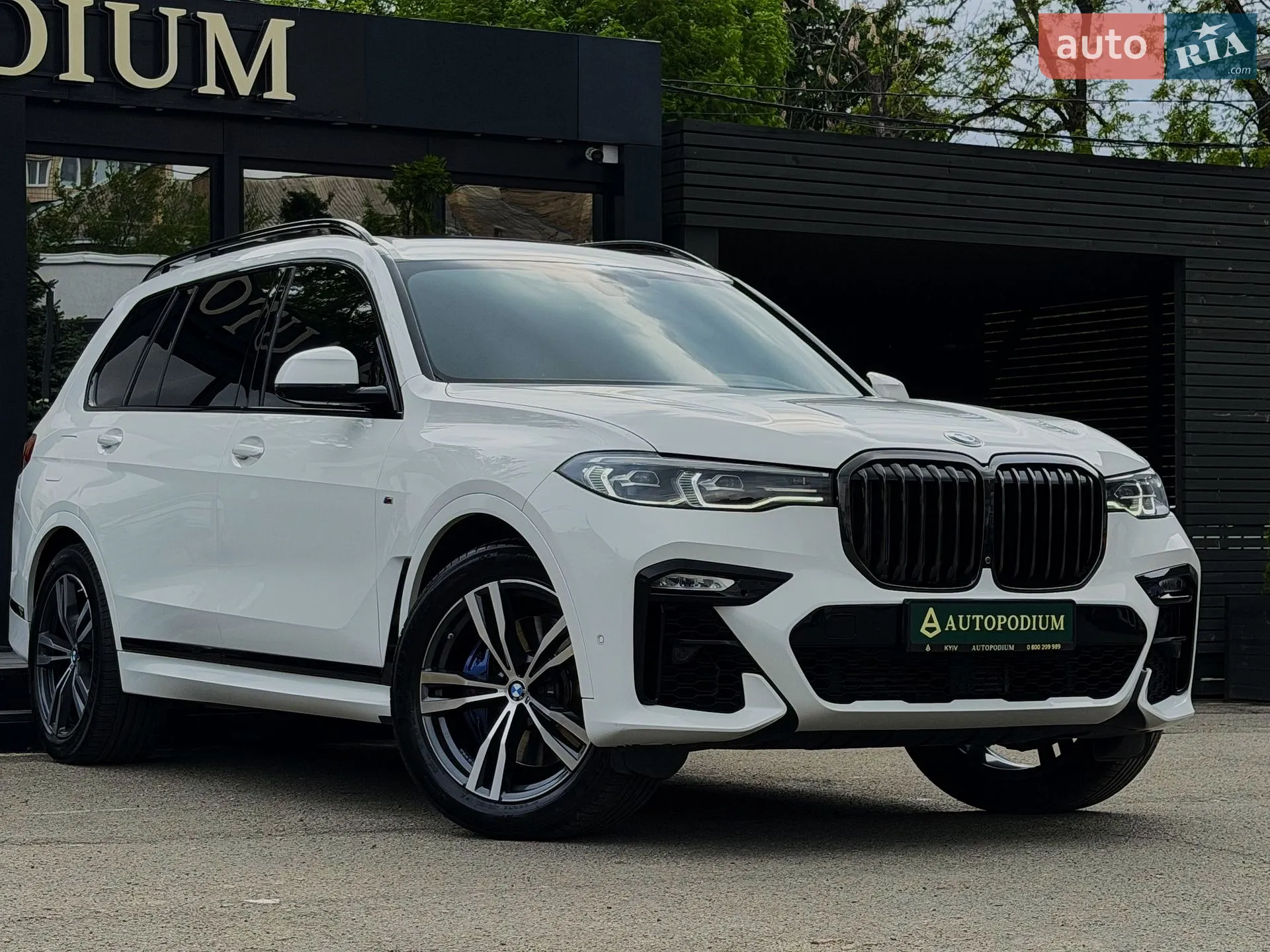 2022 BMW X7 - мініатюра 12