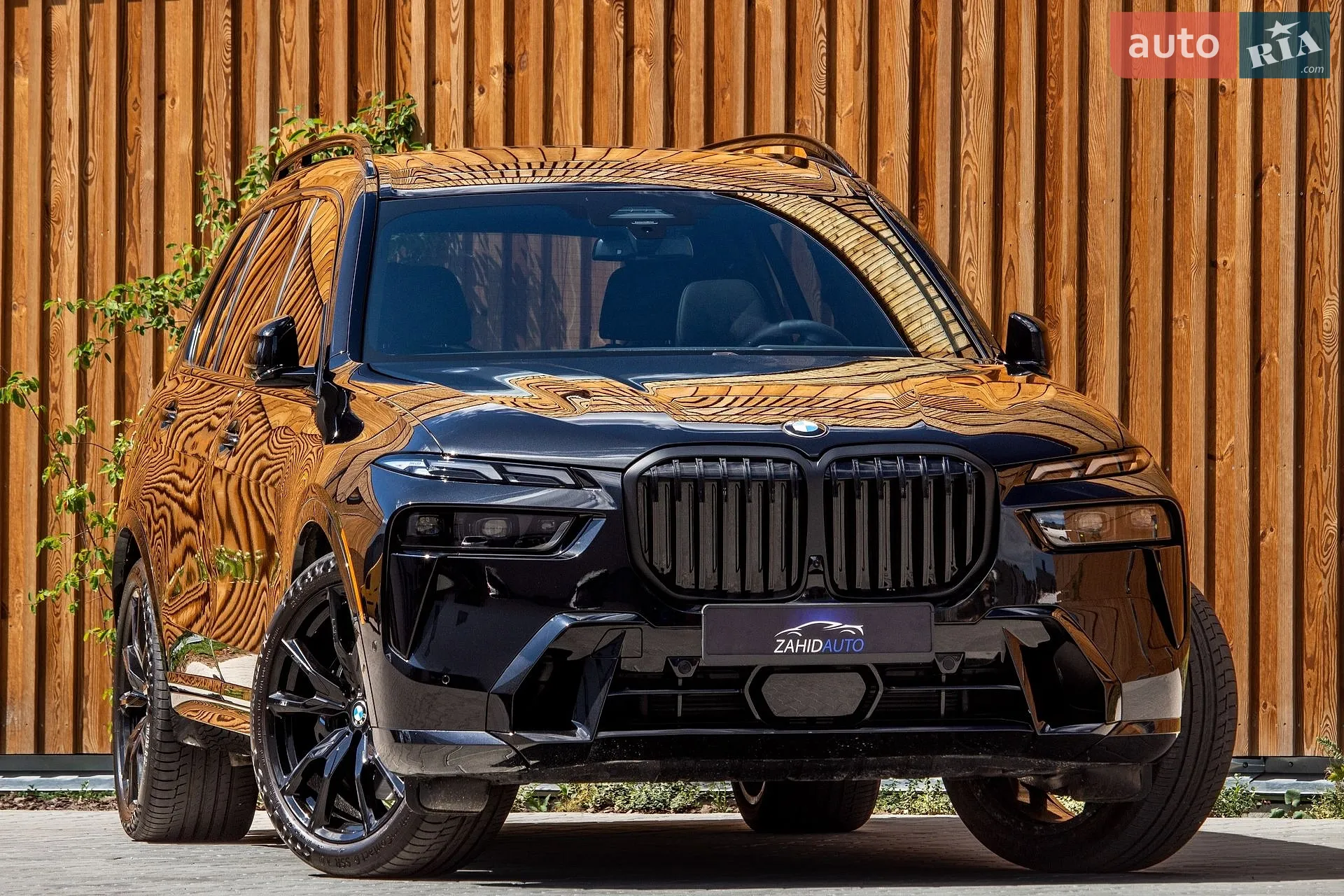 2024 BMW X7 - фото 1